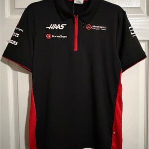 Official MoneyGram Haas F1 Team Men’s Team Fitted Polo Shirt, Size M